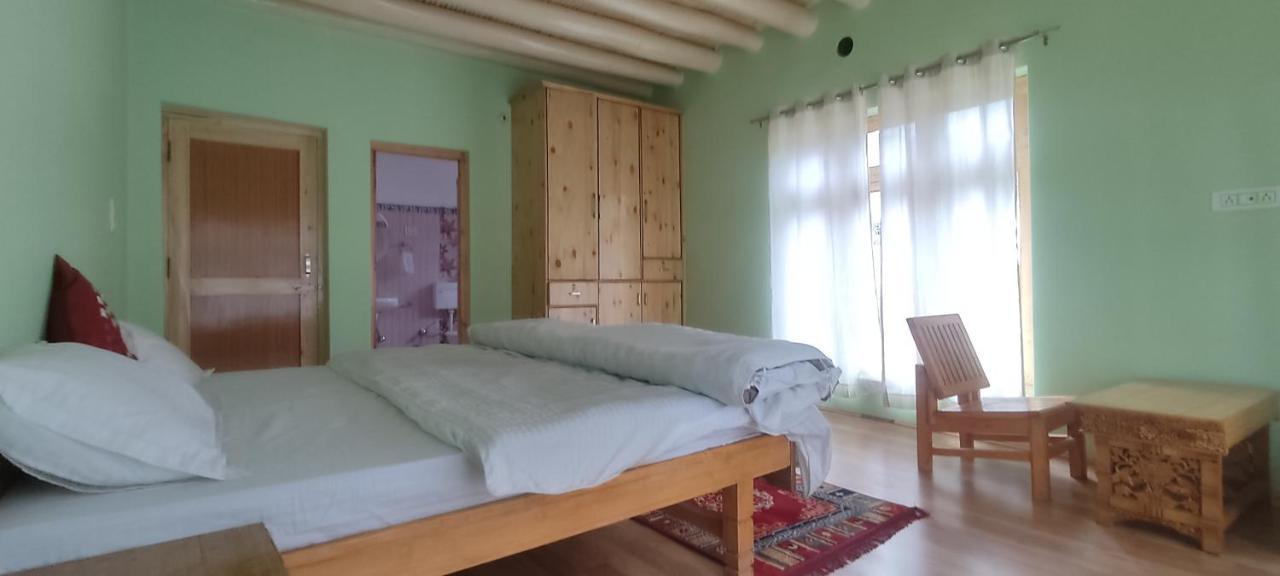 Streamlet Homestay Leh Exteriör bild
