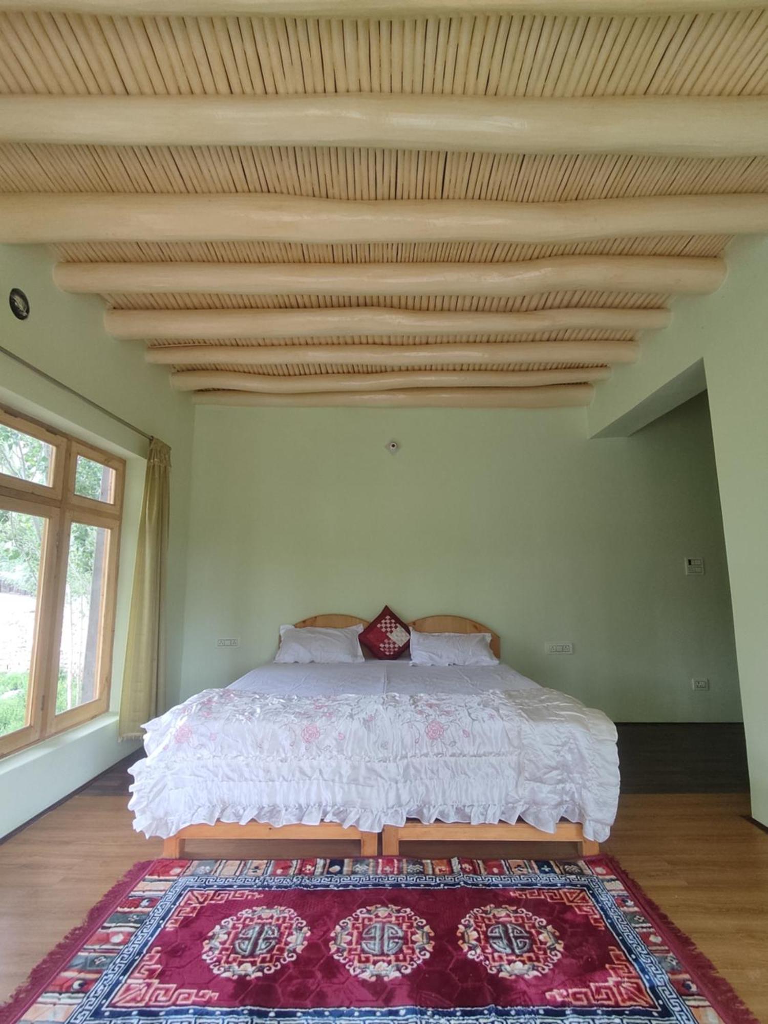 Streamlet Homestay Leh Exteriör bild