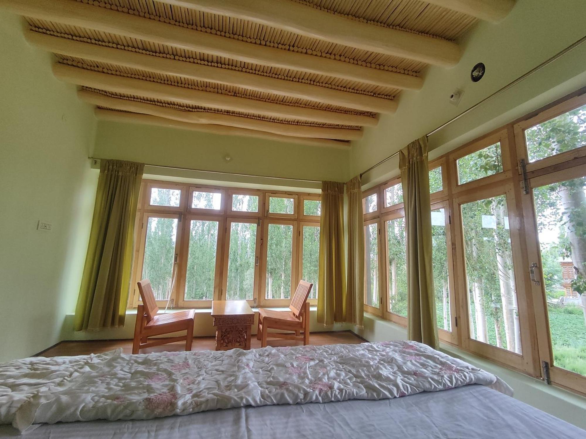 Streamlet Homestay Leh Exteriör bild