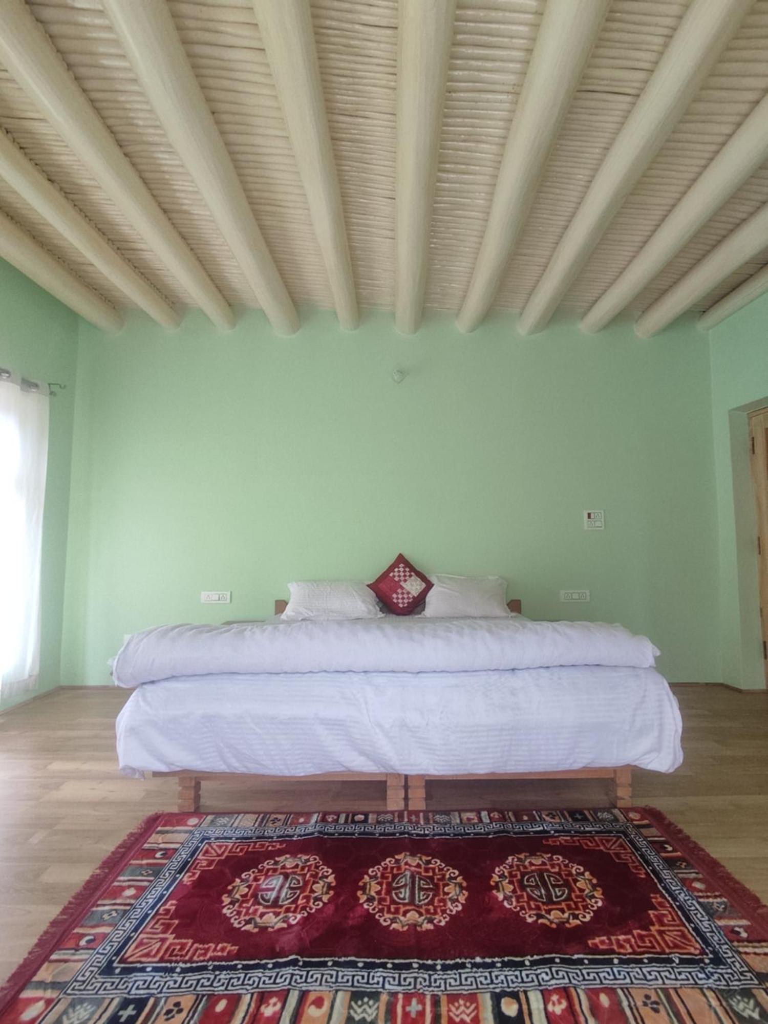 Streamlet Homestay Leh Exteriör bild